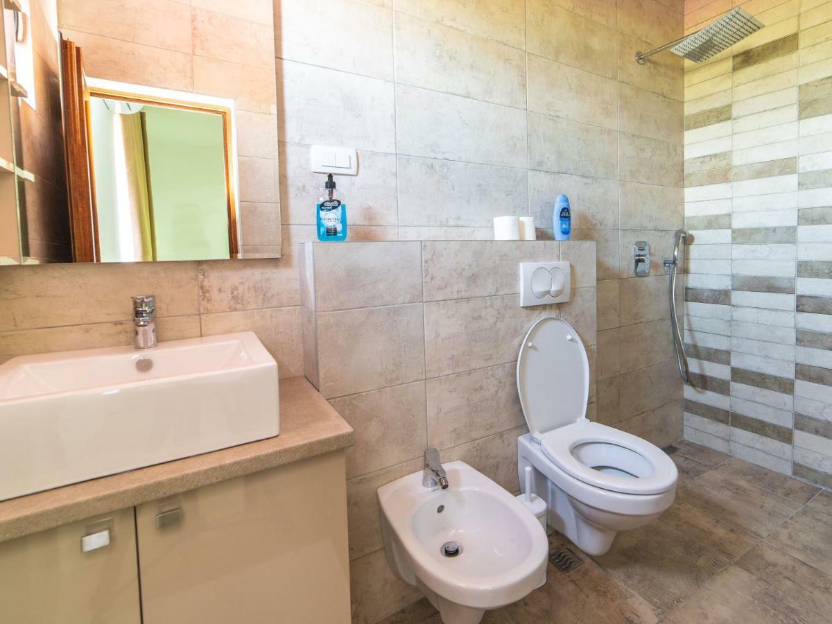 Hotel Royal Garden Nikšić Esterno foto
